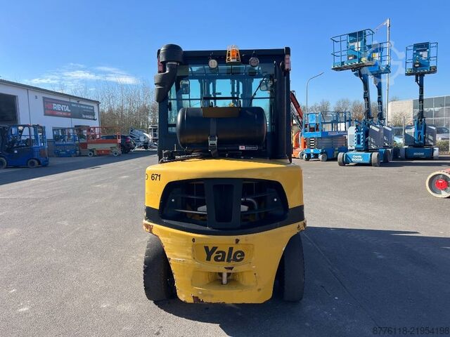 Empilhador Yale GLP40VX Gas 4T 3.65m (1827)