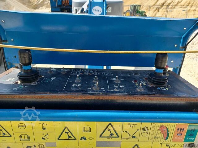 Teleskopausleger Genie S45 XC Trax