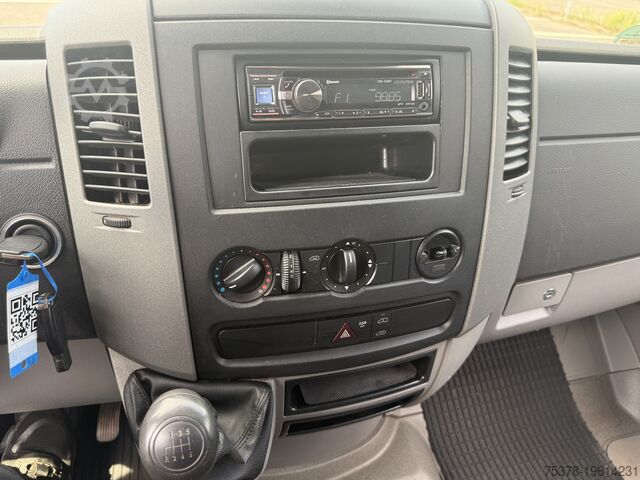 Furgone a cassetta Mercedes-Benz Sprinter 313CDI Kasten L2H2 Einbau+1.Han