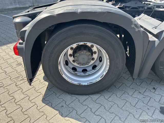 スタンダード-SZM Mercedes-Benz Actros 2542 Bigspace 6x2 / 429 dkm / Navi / NL ...