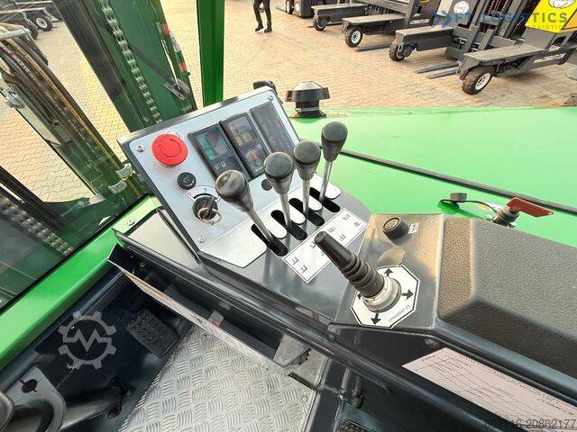 Četrvirzienu iekrāvēja kravas automašīna Combilift C4000CB TRIPLEX 5200MM FREE-LIFT TOP 1