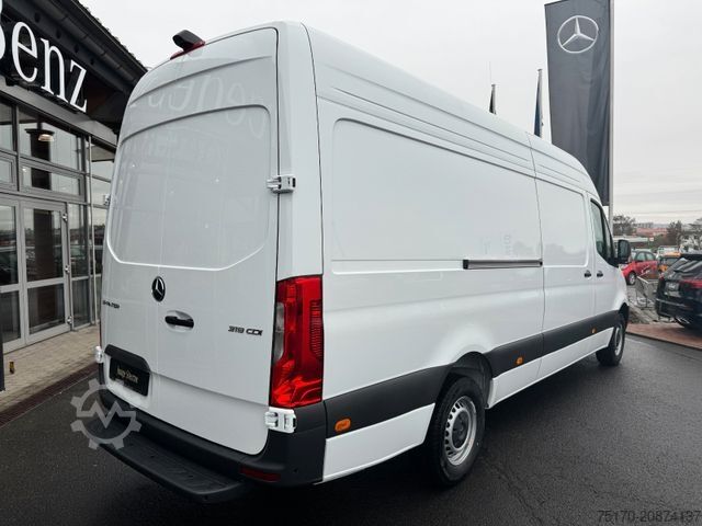 Kastenwagen hoch MERCEDES-BENZ Sprinter 319 CDI 4325 LED Klimaautom Kamera