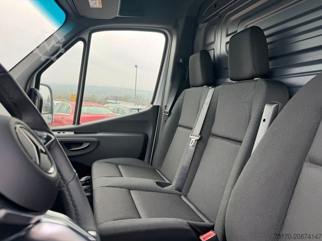 Kastenwagen hoch MERCEDES-BENZ Sprinter 319 CDI 4325 Klima Kamera LED