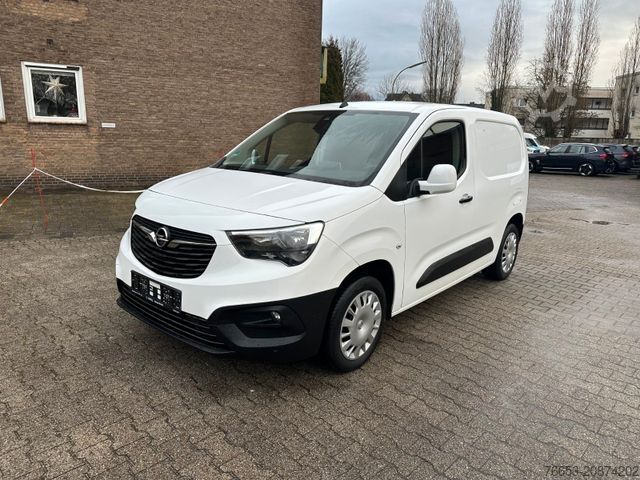 Kastenwagen OPEL Combo Cargo 75kw * Klimaut. * Navi * PDC