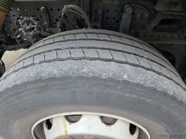 Ladbil med udskifteligt lad MERCEDES-BENZ 2545 BDF, Multiwechsler,neue Injektoren+ Ölpumpe