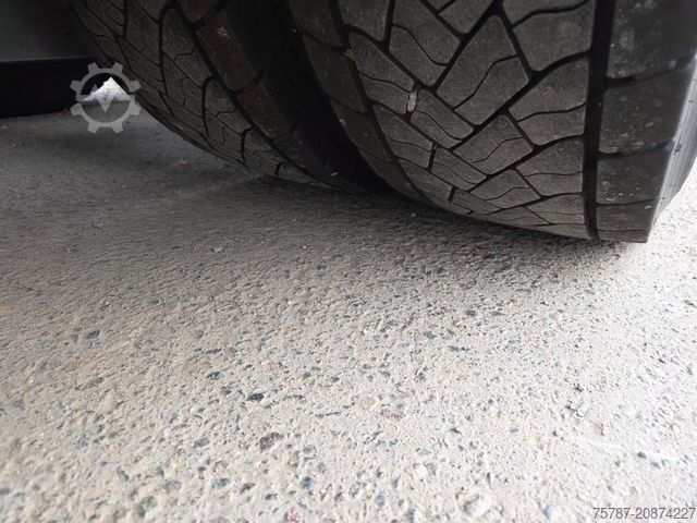 Ladbil med udskifteligt lad MERCEDES-BENZ 2545 BDF, Multiwechsler,neue Injektoren+ Ölpumpe