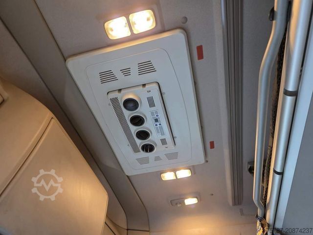 Standardni tegljač DAF XF 480 SSC, Standklima, 2 Tanks, ZF Intarder