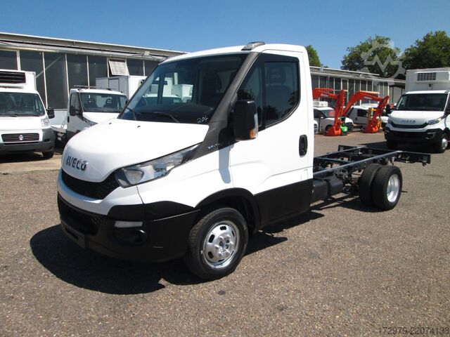 Bestelwagenchassis IVECO 35 C13*Fahrgestell*