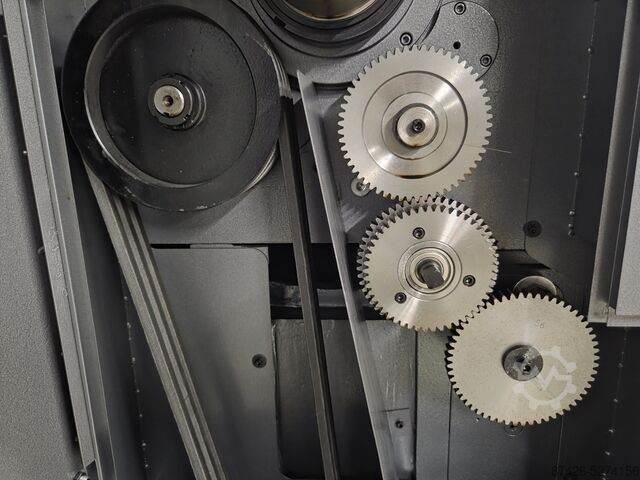 مركز مخرطة ومخرطة المغزل Rogi WL560x2000