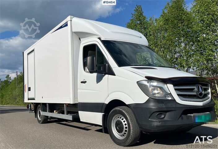 Kuffert Mercedes-Benz Sprinter 316CDI Box truck w/ Lift. 115,000 km.