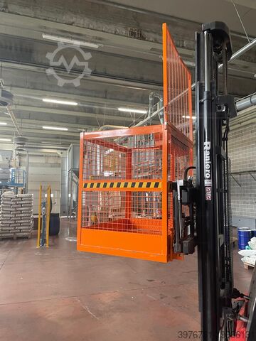 Carretilla elevadora con accesorios RANIERO RH 35/80 AC