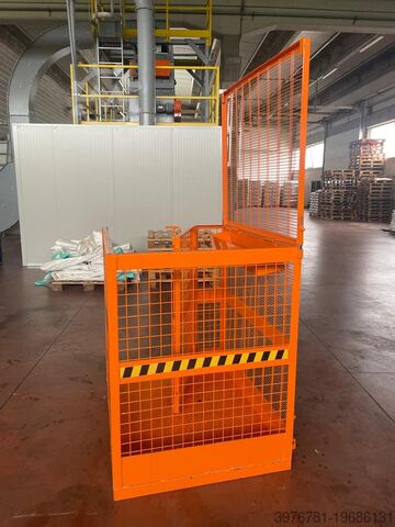Carretilla elevadora con accesorios RANIERO RH 35/80 AC