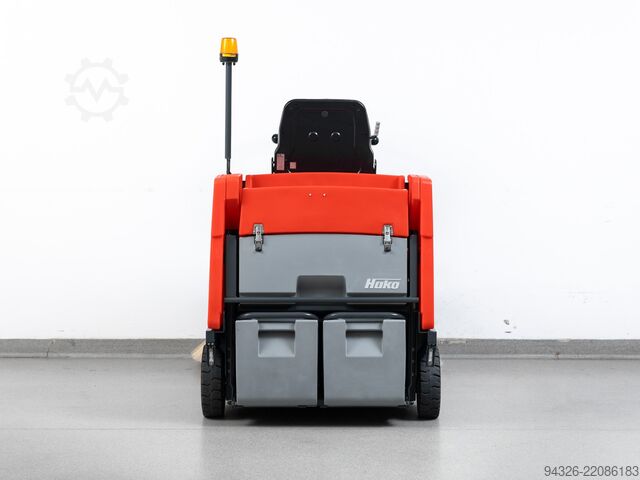 Hako Sweepmaster B980 R NOVI AKUMULATORI Hako Sweepmaster B980 R - 2021y - 805h