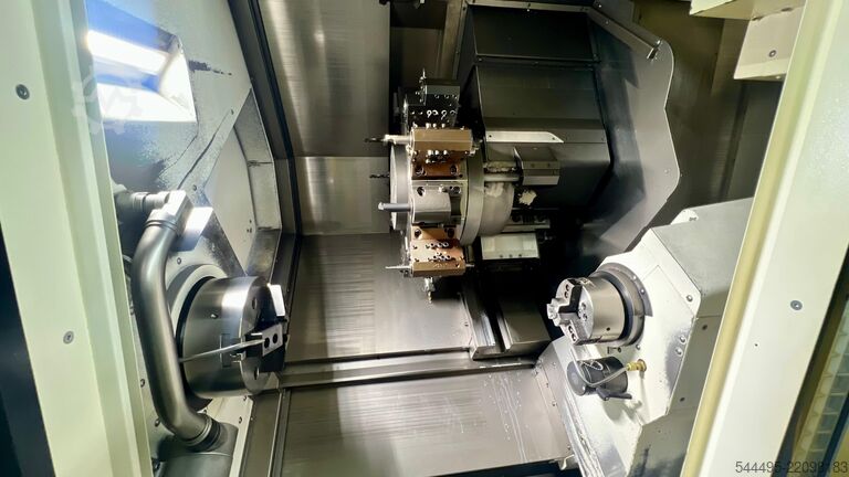 CNC dreje- og fræsecenter DMG MORI NLX2500SY/700 mit Fanuc Industrieroboter