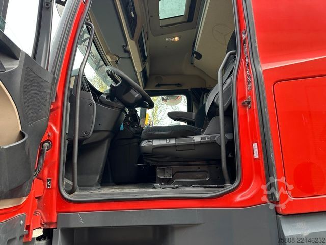 Camión plataforma con toldo MERCEDES-BENZ Actros 2545 Pritche 7,29m Hubdach Stapler