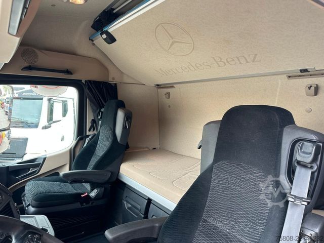 Camión plataforma con toldo MERCEDES-BENZ Actros 2545 Pritche 7,29m Hubdach Stapler