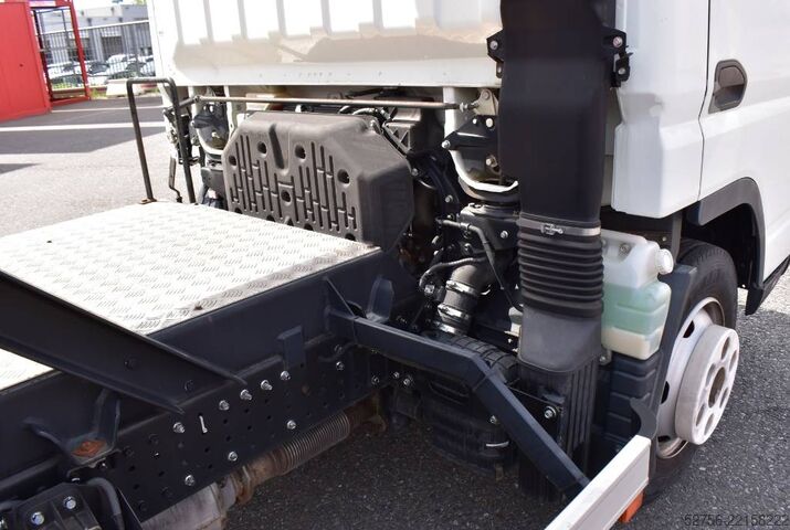 Platvormi treiler Mitsubishi Fuso Canter 7C15