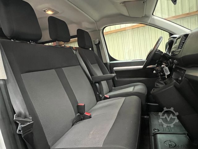 Furgon blaszak OPEL Vivaro 2.0 CdTi Lang Doppelkabine 6 Sitze Lkw