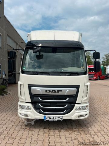 Tovorno vozilo s ravno platformo in ponjavo DAF LF 260 mit Junge Pritschenaufbau 12to LBW