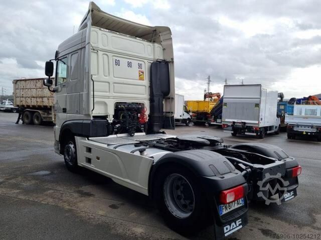 Standardni tegljač DAF XF 480