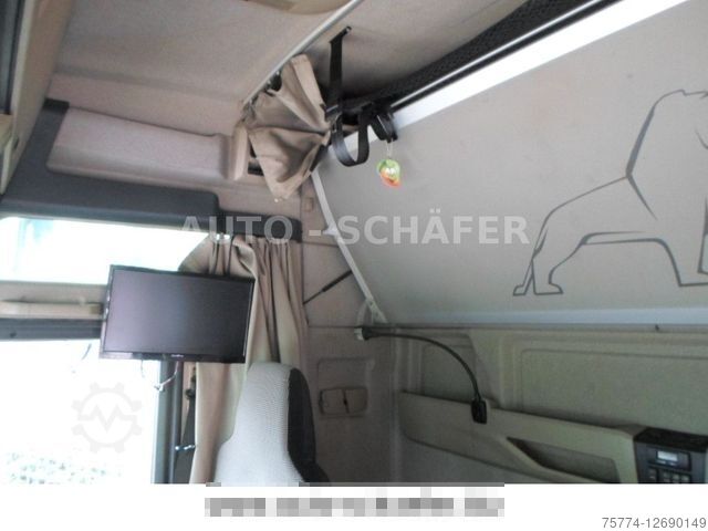 Standardni vlačilec MAN TGX 18.500 XXL/Vollspoiler