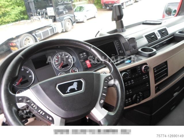 Standardni vlačilec MAN TGX 18.500 XXL/Vollspoiler