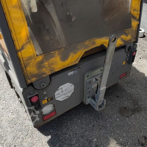 Trattori da traino Jungheinrich EZS 570 / 2021y/ 8606mh/ 7000kg