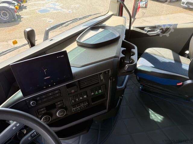Standard road tractor VOLVO FH 500