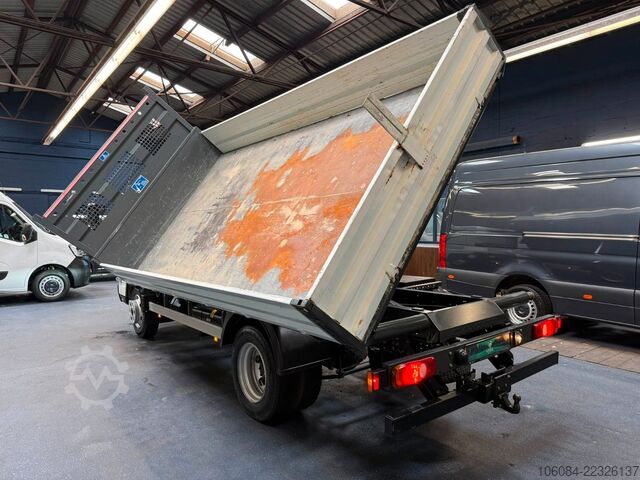 Kolme poole kallurkaubik FUSO Canter 7C18 3 Seiten Kipper Klima LED SPUR AHK