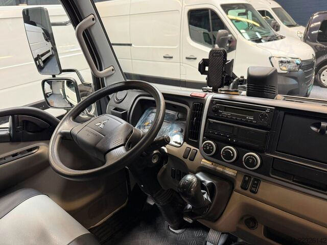 Kolme poole kallurkaubik MITSUBISHI Fuso Canter 7C18 3 Seiten Kipper Klima LED AHK