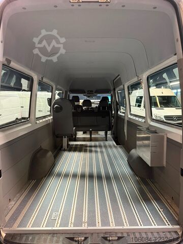 Mikroautobuss VOLKSWAGEN Crafter MAXI L3H2 6 Sitze Klima STHZ AHK 1.Hand