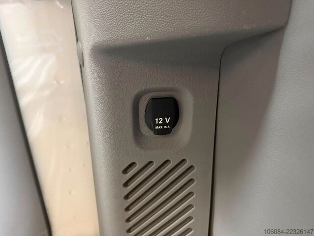 Mikroautobuss VOLKSWAGEN Crafter MAXI L3H2 6 Sitze Klima STHZ AHK 1.Hand
