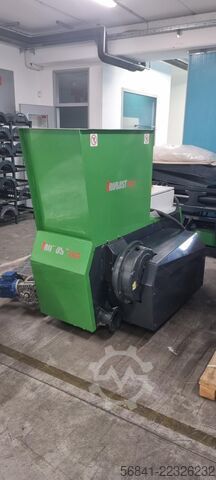 Single shaft shredder Robust Reuser SD 60_18,5kW