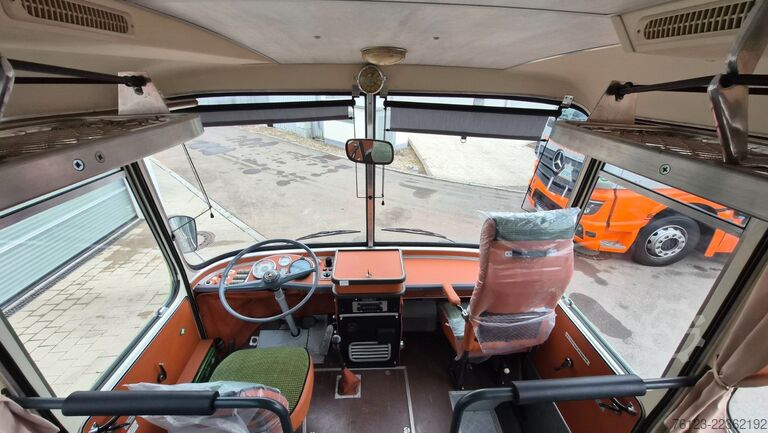 Reisebus SETRA Kässbohrer Setra S 7