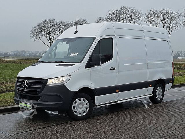 Kombi s vysokou strechou MERCEDES-BENZ SPRINTER 311 CDI 37 L2H2