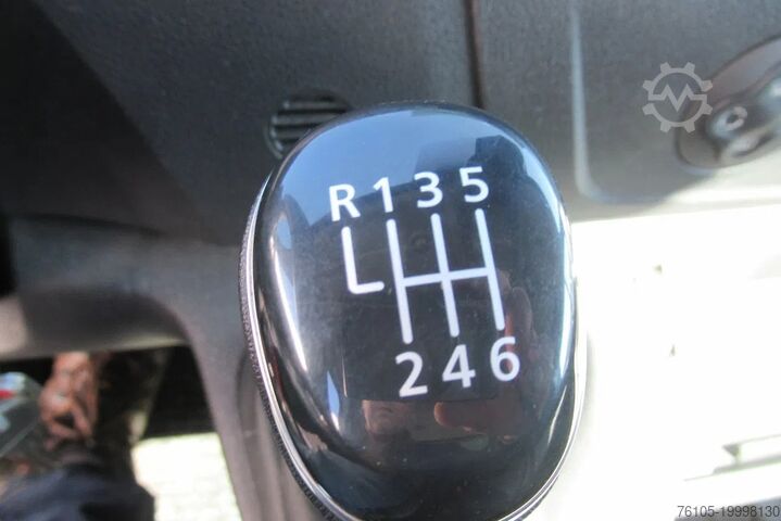 Box body Renault Master Heating HEAVY DUTCH FLOWER TRUCK Euro 6