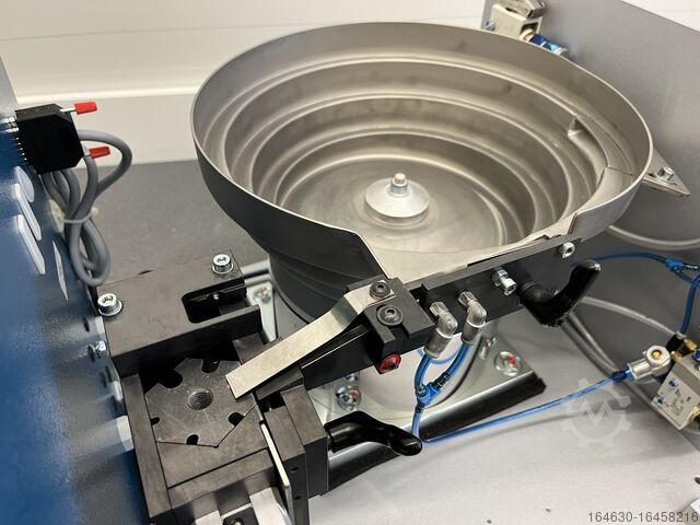 Univerzalni vibrator UVR 300 Soyer UVR 300