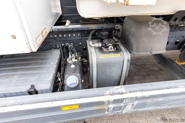 Sistema a braccio con gancio Mercedes-Benz ATEGO 1624 L + HIAB