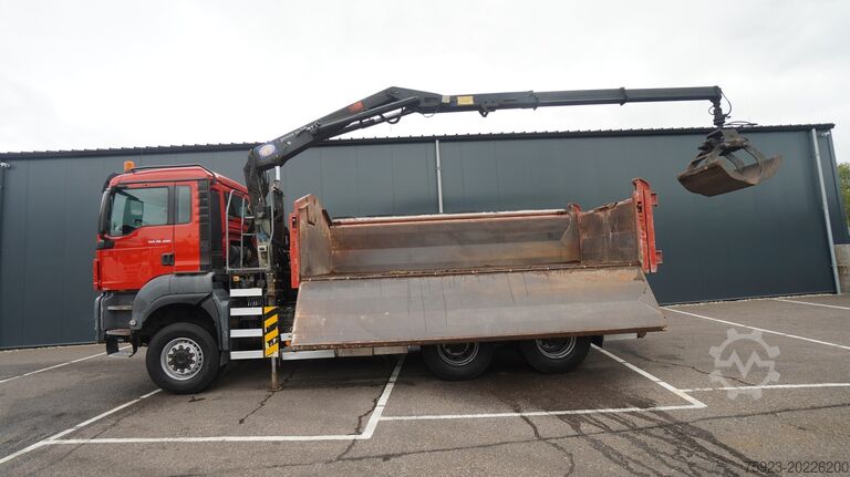 Crane truck MAN TGS 28.400 6X6 2 SIDE TIPPER WITH HMF 1643 CRAN...