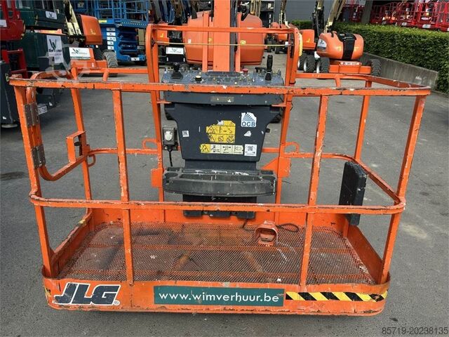 Teleskopisk plattform JLG 460SJ (4568)