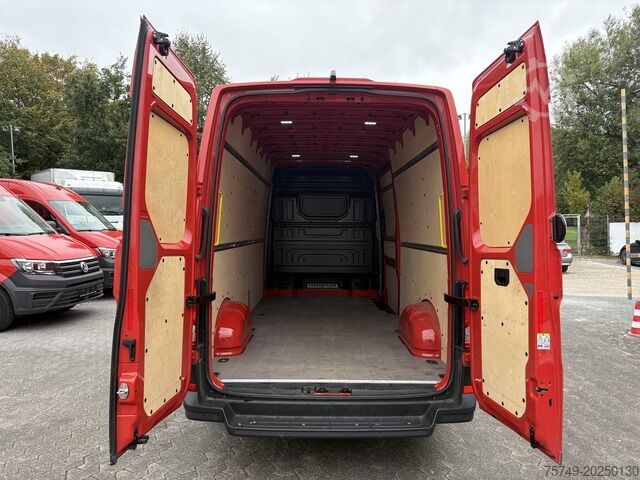 Varebil Volkswagen Crafter 35 Maxi L4H3 1Hand PDC