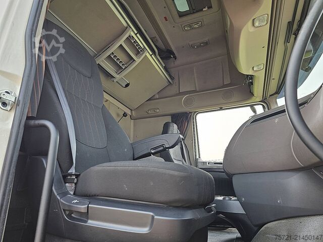 স্ট্যান্ডার্ড SZM DAF XF 480 SSC 6X2 FTG