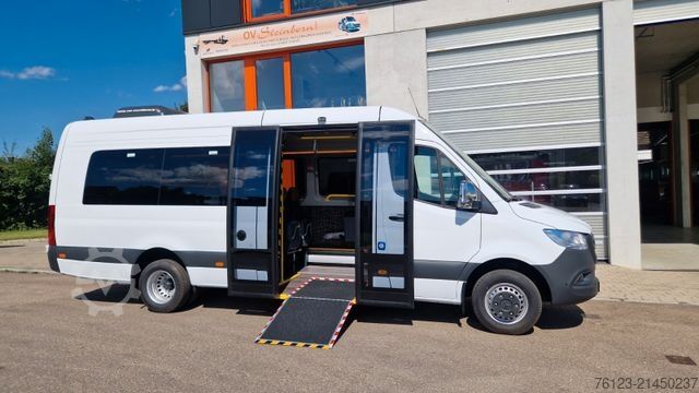 Miniautocarro MERCEDES-BENZ 517 / 515 Frontniederflur mit  Ada Systeme