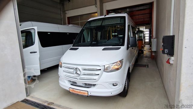 Miniautocarro MERCEDES-BENZ 517 / 515 Frontniederflur mit  Ada Systeme