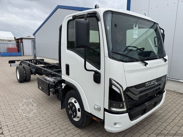 Autre ISUZU NPR-M30  Aut 5.2 l  190 PS Radst. 4.475 mm