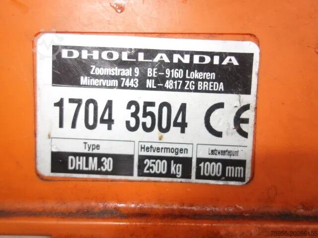 Koffer DAF CF 290 ALUGESLOTENBAK EN KLEP 2500 KG,GVW 20.50...