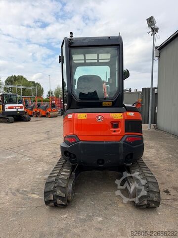 Mini excavator Kubota U 27-4