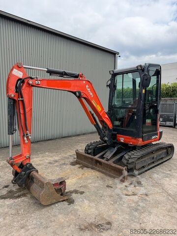Mini excavator Kubota U 27-4