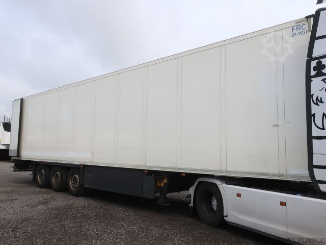 Semiremorcă frigorifică Schmitz SKO 24 Bitemp / Multitemp Doppelstock Carrier