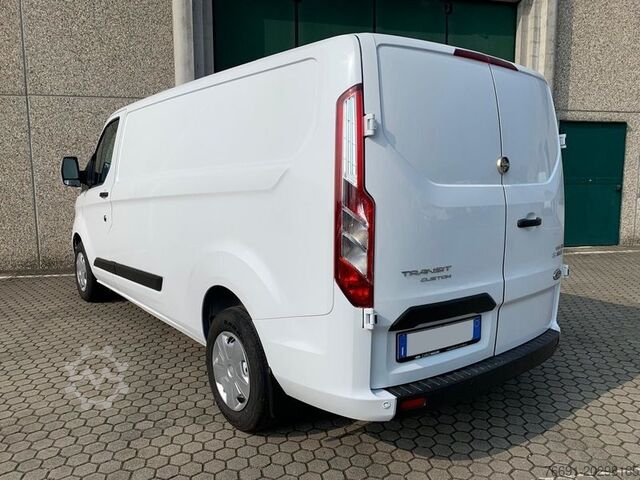 Duba panelată Ford Custom Passo lungo - Hybrid - Km 69.000 -